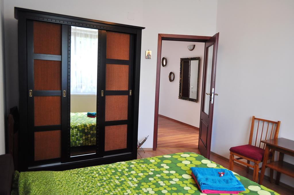 Jasmine Residence Prejmer Стая снимка