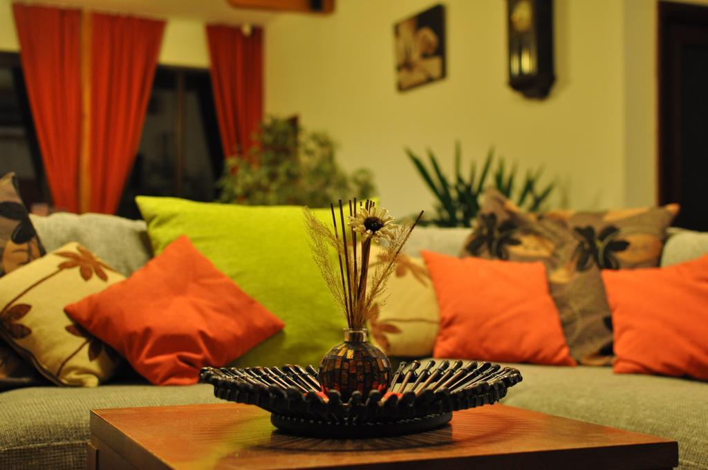 Jasmine Residence Prejmer Стая снимка